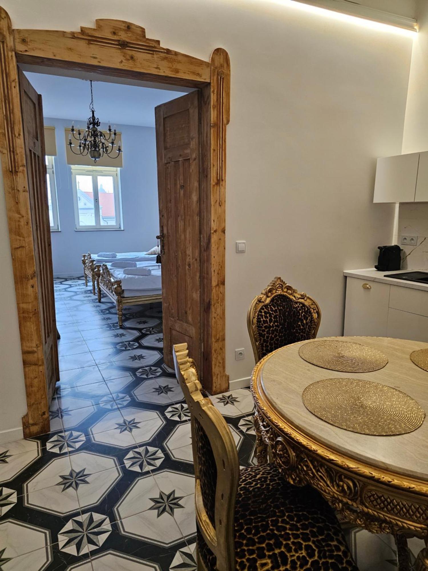 Juwel Apartments Krakow Z Widokiem Na Wawel Ap 29A Ngoại thất bức ảnh